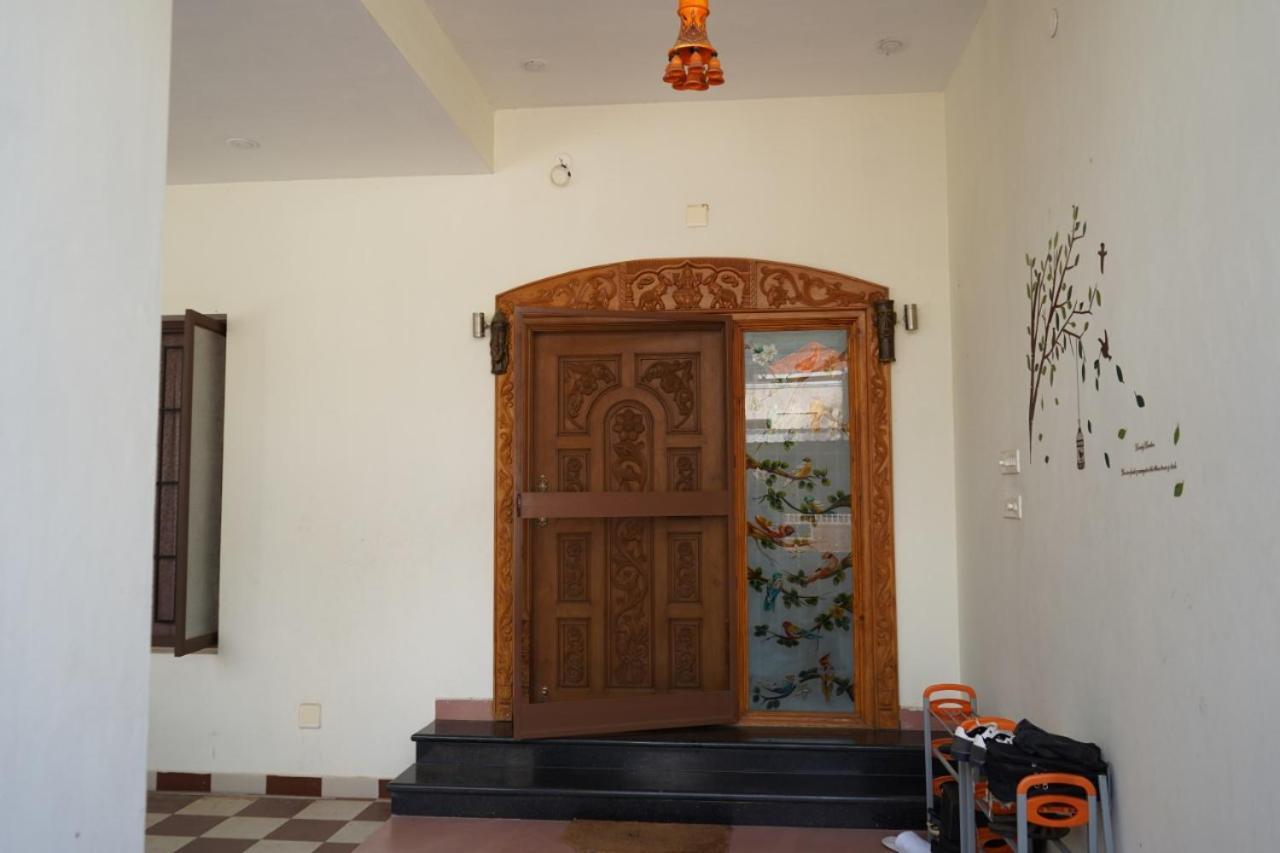Sremethila Homestay Marudhamalai Eksteriør bilde