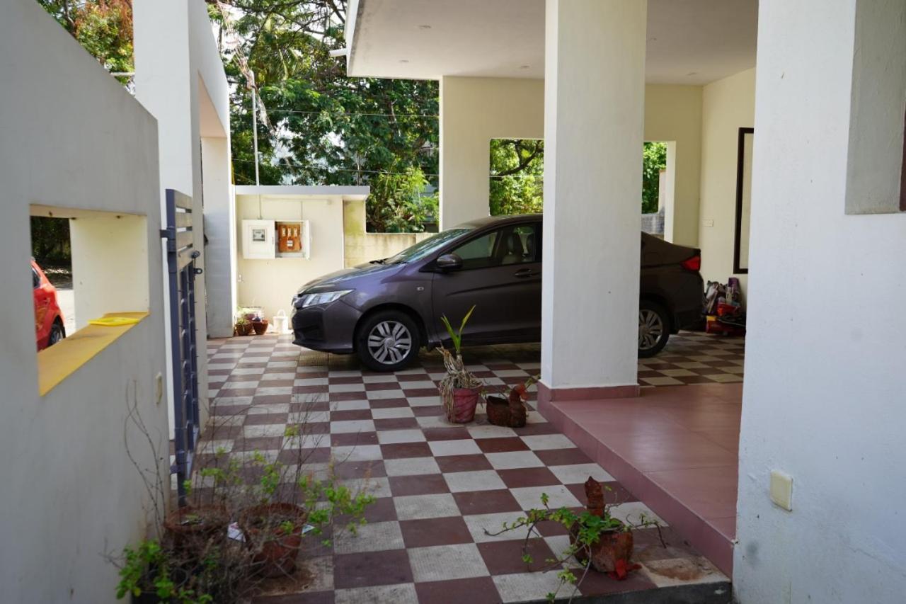 Sremethila Homestay Marudhamalai Eksteriør bilde